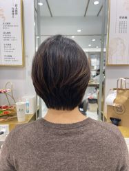 -镁连社·美联社