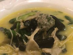 -眷江南之小蓝鲸(王府大街店)