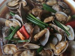 -鑫悦楼煎蟹·16年海鲜大排档