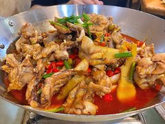 -昱龙大盆牛蛙馆(三兴街总店)