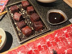 -三出山火锅(南京万象天地店)