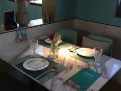 -蜜桃花开·中西融合菜E&W(南长街店)