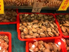 -鲜入围煮花胶鸡海鲜火锅