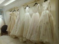 -拉瑞娜LaReine婚纱礼服高级定制