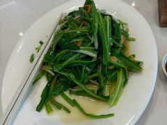 -新峰肉骨茶