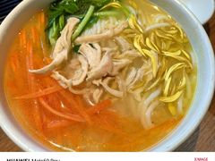 -云海肴·汽锅鸡·云南菜(天山百盛优客店)