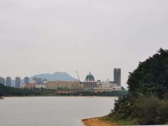 -松山湖南湖湾露营营地
