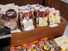 -哈尔信食品超市(哈尔滨王府井购物中心店)