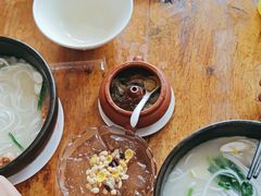 -桥香园过桥米线(国贸店)
