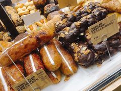 烧焦糖吉士忌廉法包-PAPER STONE BAKERY(天环店)