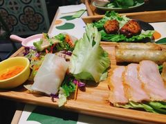 -越弥越南传统美食馆