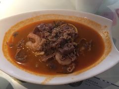 -新大咀港式茶餐厅(宝山万达店)