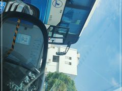 -上海市宝山区殡仪馆-停车场