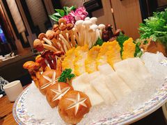 -珍宝轩海鲜火锅(碧湖大厦店)