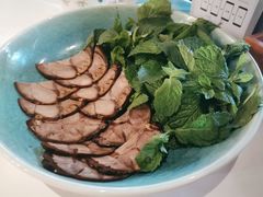 牛肉拌薄荷-沿途四季·云南菜(建外大街店)