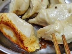 -黄阿姨锅贴大王(万航渡路店)