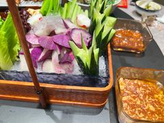 -金太阳海鲜烧烤·本地人餐厅(星海公园店)