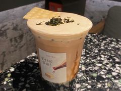 -喜茶(深圳万象城黑金店)