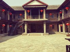 -清风小镇闯关东影视基地