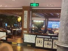 -八府香鸭·啫啫煲(华山路店)