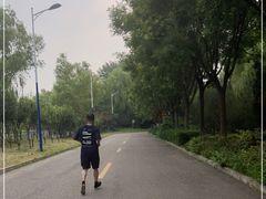 -朝阳体育中心