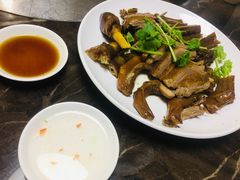 -陆记鹅庄·潮汕菜·狮头鹅(大仟里店)