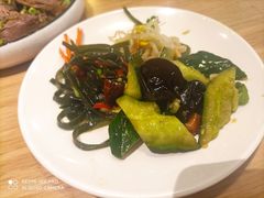 -小鱼小牛·鱼牛干锅·脆鱼火锅(世欧广场店)