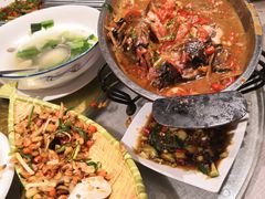 -鲜榨果汁·啤酒鱼(环岛河店)