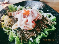 -湊湊火锅·茶憩(杭州湖滨银泰in77店)