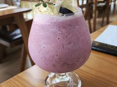 -Mark&Mars Restaurant