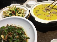 -廖师傅大蒜炒腊肉(袁家岭店)