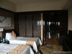 -成都保利公园皇冠假日酒店(熊猫基地店)