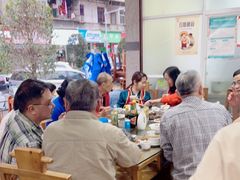 大堂-佘记全家福芋儿鸡(向阳街总店)