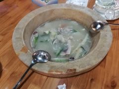 -抚仙湖生态石锅鱼野生菌(告庄店)