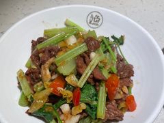 -江渔儿酸菜鱼·拔草餐厅(虎门君乐汇店)
