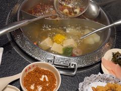 -牛品荟牛肉火锅(新城广场店)