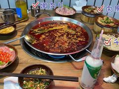-老街·稳拈老火锅(海椒市店)