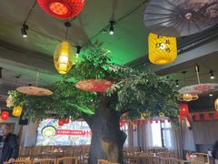 -头上红煨盐鸡·非遗院子餐厅
