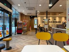 -麦当劳(虹口星荟中心店)