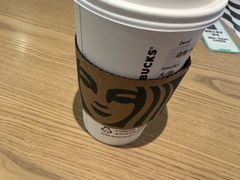 -星巴克臻选(莘庄仲盛店)