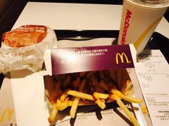 -麦当劳(新世纪环球中心店)