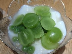 -蜜桃餐厅·伴山(海岸城店)