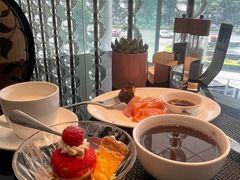 -圣丰索菲特·2 On 988 Café 自助餐厅