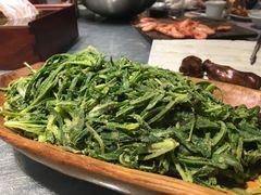-浩运·海鲜青岛菜·海胆水饺(石老人店)