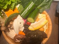 -湊湊火锅·茶憩(新中关购物中心店)