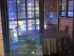 -临界音乐酒馆·小龙虾·江湖菜(华熙LIVE·鱼洞店)