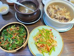 玉米排骨汤-民间瓦缸煨汤館(嵩山路店)