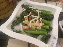 泉水浸养生时蔬-虾饺妹·粤式手工点心(水荫路店)