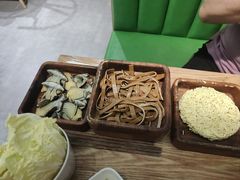 -菌小白·野生菌火锅(时尚天河店)
