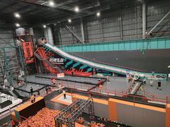 -极限PLAY运动娱乐新世界·团建派对潮玩休闲馆·室内蹦极高空游乐园